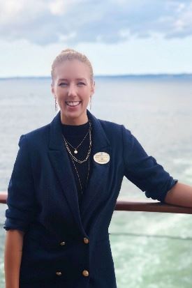 Jennifer Schuler headshot